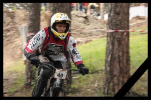 Во время 1 этапа Кубка Сибири по DownHill трагически погиб Сергей Родин Во время 1 этапа Кубка Сибири по DownHill трагически погиб Сергей Родин